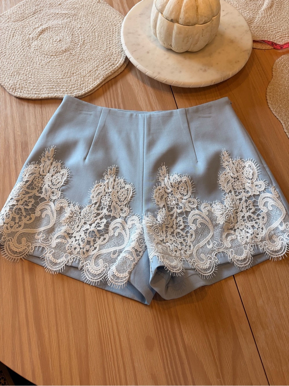 Commense Light Blue High-Waist Shorts with White Lace Trim